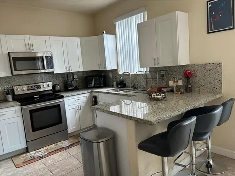 8652 NW 112th Court Doral FL 33178