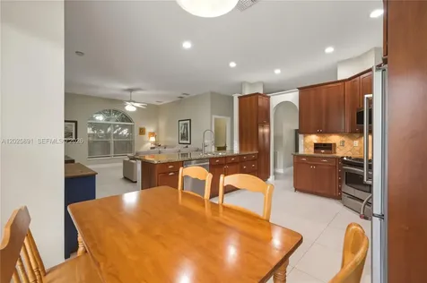 12847 NW 22nd Manor Pembroke Pines FL 33028