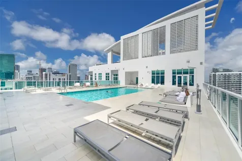 133 NE 2nd Avenue Miami FL 33132