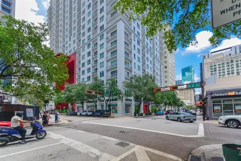 133 NE 2nd Avenue Miami FL 33132