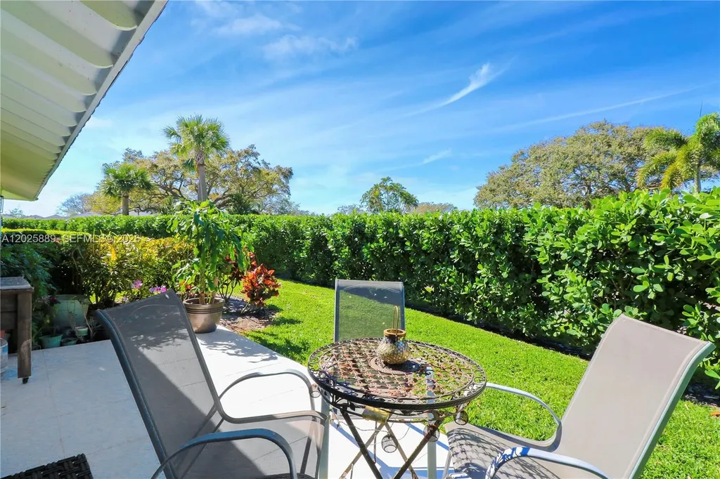105 Club Drive Palm Beach Gardens FL 33418