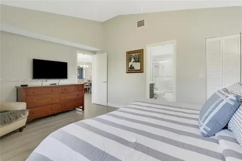 105 Club Drive Palm Beach Gardens FL 33418