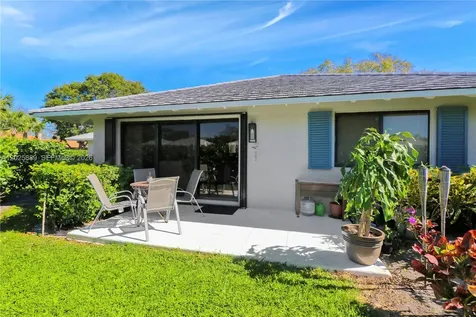 105 Club Drive Palm Beach Gardens FL 33418