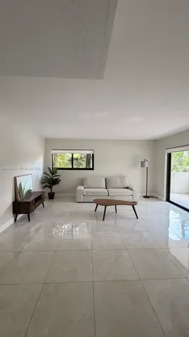 800 S Dixie Hwy 204 Highway Coral Gables FL 33146