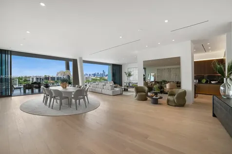 5 Grove Isle Coconut Grove FL 33133