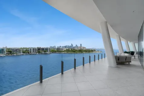 5 Grove Isle Coconut Grove FL 33133