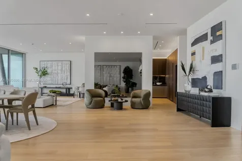 5 Grove Isle Coconut Grove FL 33133