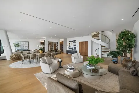 5 Grove Isle Coconut Grove FL 33133