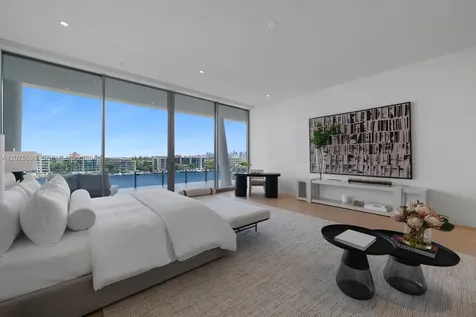 5 Grove Isle Coconut Grove FL 33133