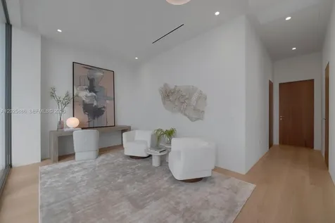 5 Grove Isle Coconut Grove FL 33133