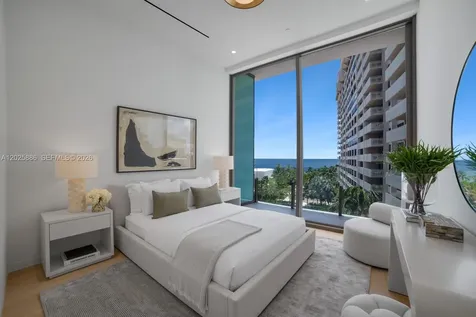 5 Grove Isle Coconut Grove FL 33133