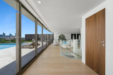 5 Grove Isle Coconut Grove FL 33133