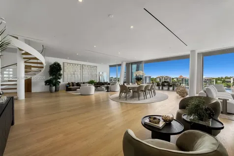 5 Grove Isle Coconut Grove FL 33133