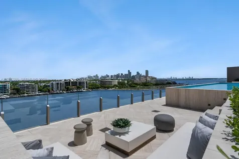 5 Grove Isle Coconut Grove FL 33133