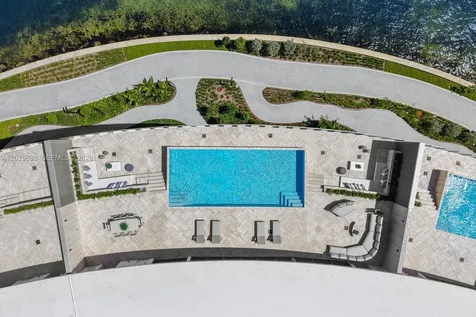 5 Grove Isle Coconut Grove FL 33133