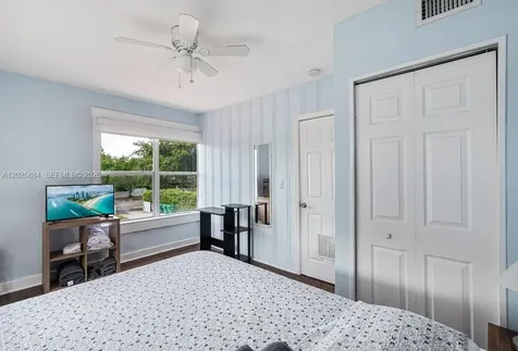 2255 SW 10th Street Miami FL 33135