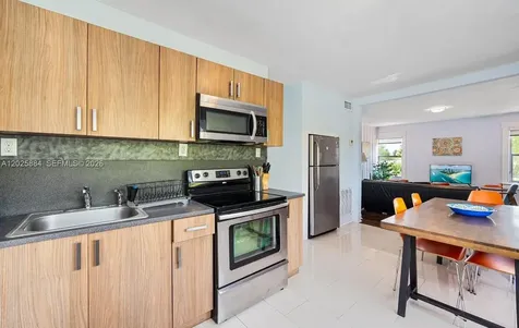 2255 SW 10th Street Miami FL 33135