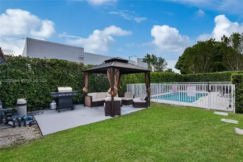2255 SW 10th Street Miami FL 33135
