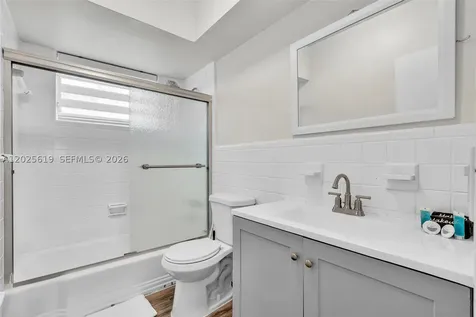 10002 E Bay Harbor Drive Bay Harbor Islands FL 33154