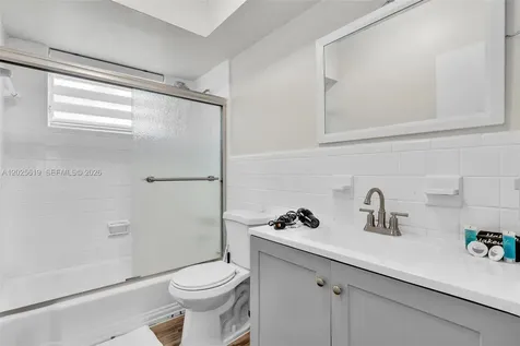 10002 E Bay Harbor Drive Bay Harbor Islands FL 33154