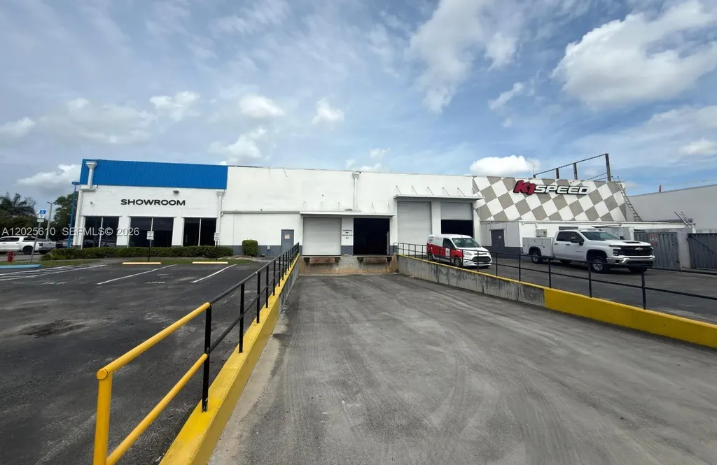 8600 NW South River Drive Medley FL 33166