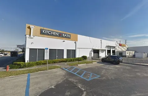 8600 NW South River Drive Medley FL 33166