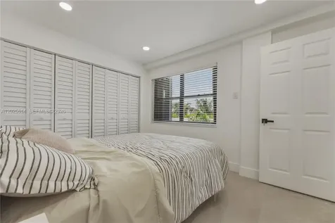 3702 NE 171st Street North Miami Beach FL 33160