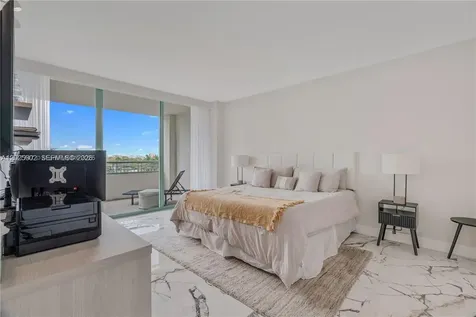 3400 SW 27th Avenue Miami FL 33133