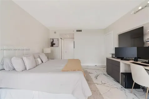 3400 SW 27th Avenue Miami FL 33133