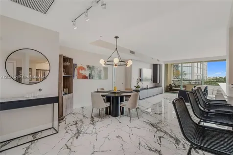 3400 SW 27th Avenue Miami FL 33133