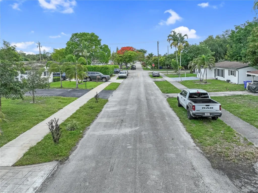 6661 Douglas Street Hollywood FL 33024