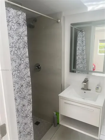 1710 Michigan Avenue Miami Beach FL 33139