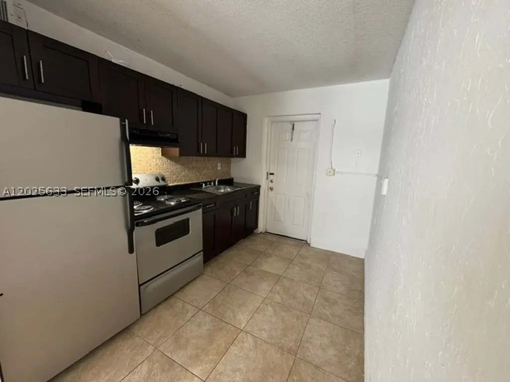 608 5th Street West Palm Beach FL 33401