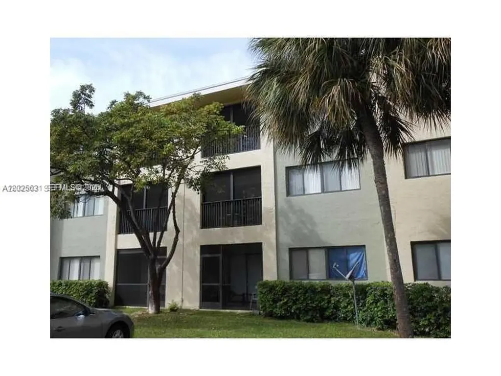 2445 SW 18th Terrace Fort Lauderdale FL 33315
