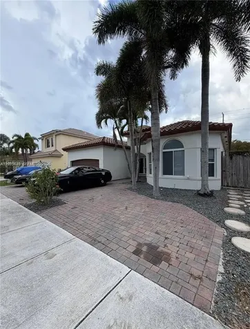 1860 SE 18th Terrace Homestead FL 33035
