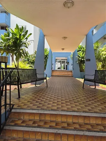 5050 NW 7th Street Miami FL 33126