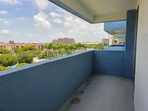 5050 NW 7th Street Miami FL 33126