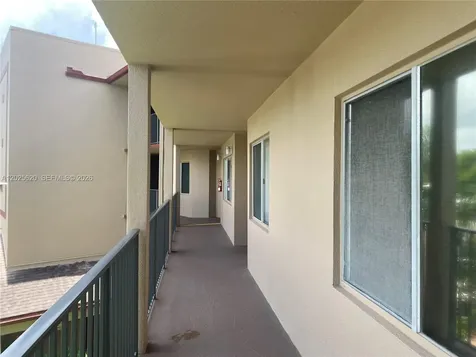 850 SW 138th Avenue Pembroke Pines FL 33027