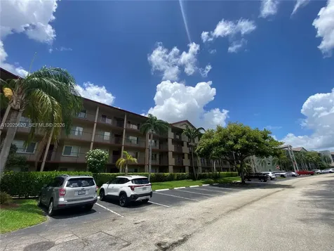 850 SW 138th Avenue Pembroke Pines FL 33027