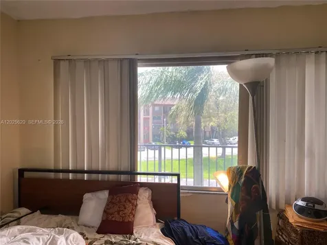 850 SW 138th Avenue Pembroke Pines FL 33027