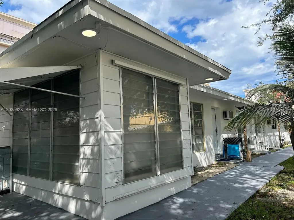 1019 NE 17th Terrace Fort Lauderdale FL 33304