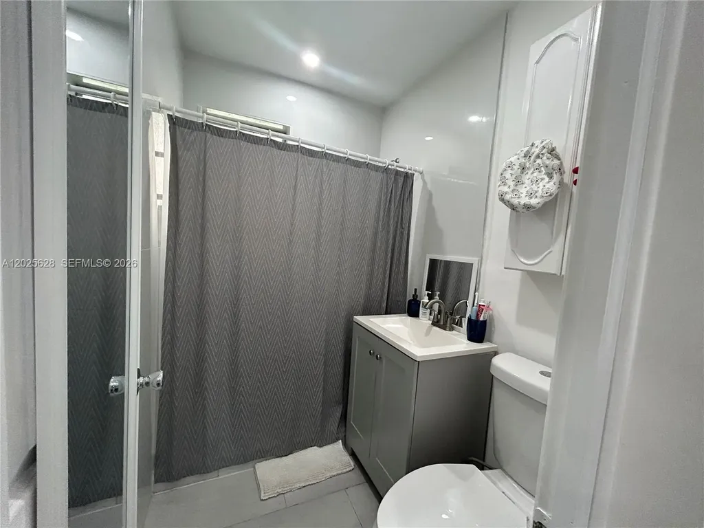 1019 NE 17th Terrace Fort Lauderdale FL 33304