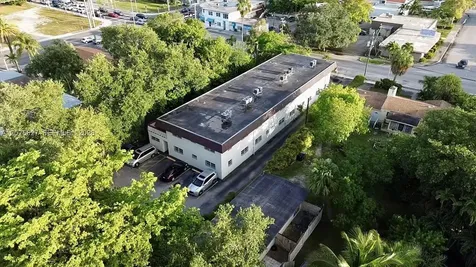 610 NE 123rd Street North Miami FL 33161