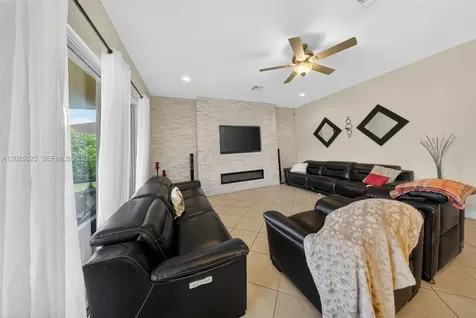 North Fort Myers FL 33903