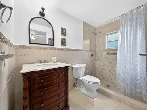 9231 SW 16th Street Miami FL 33165