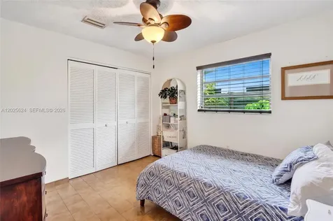 9231 SW 16th Street Miami FL 33165
