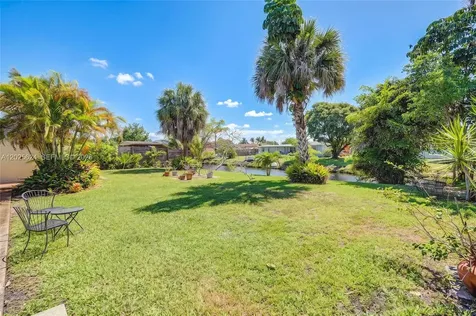 9231 SW 16th Street Miami FL 33165