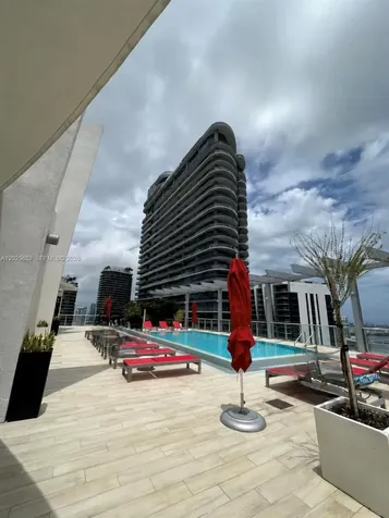 1100 S Miami Miami FL 33130