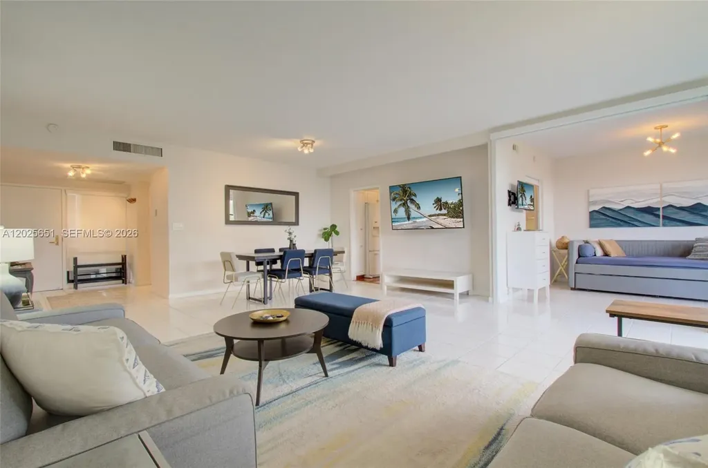181 Crandon Boulevard Key Biscayne FL 33149