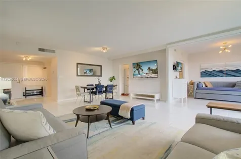 181 Crandon Boulevard Key Biscayne FL 33149